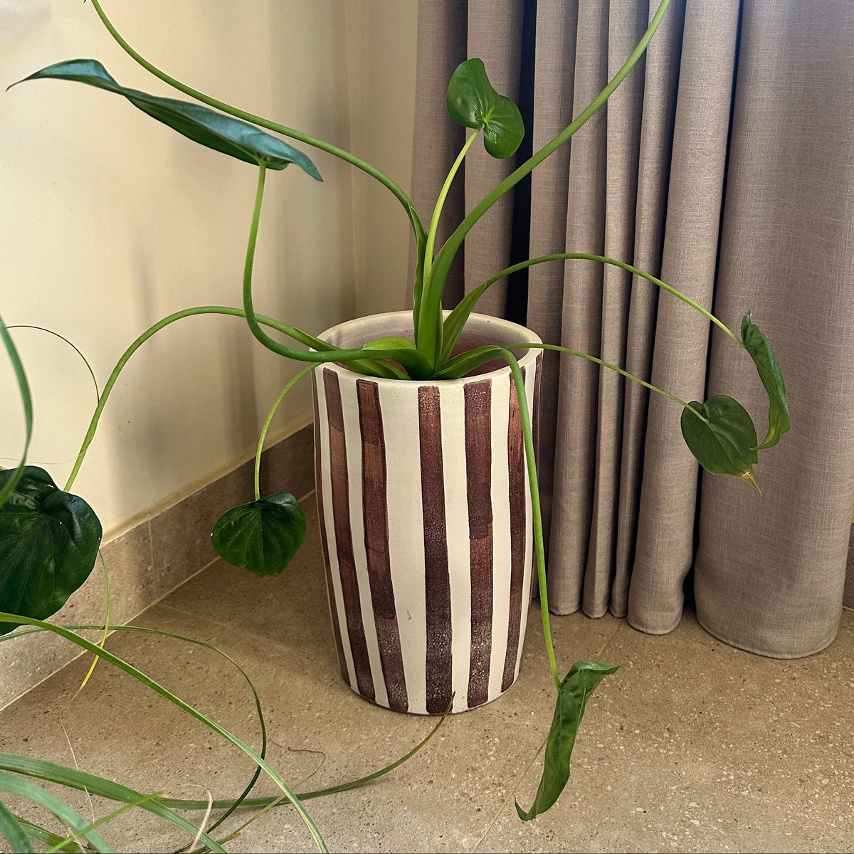 The Column Ceramic Pot