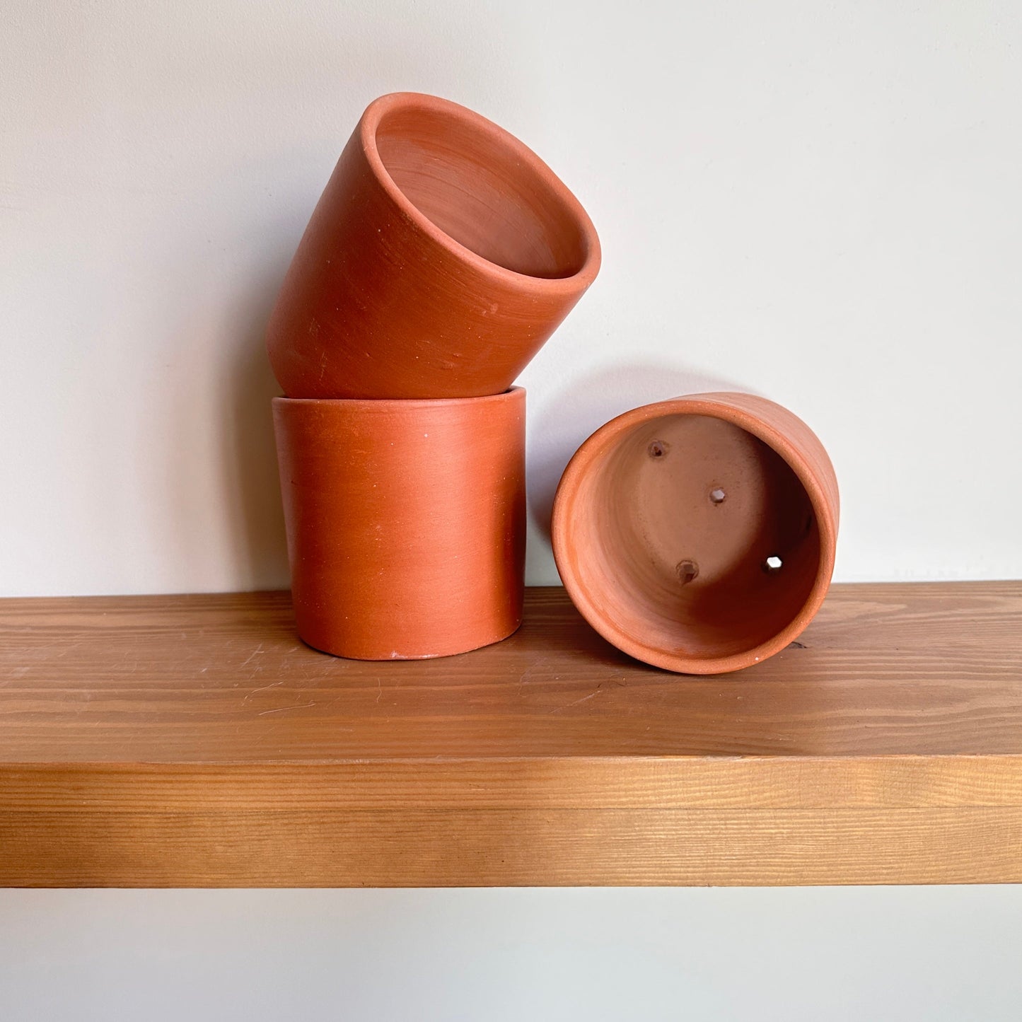 Terracotta Clay Pots with Drainge Holes