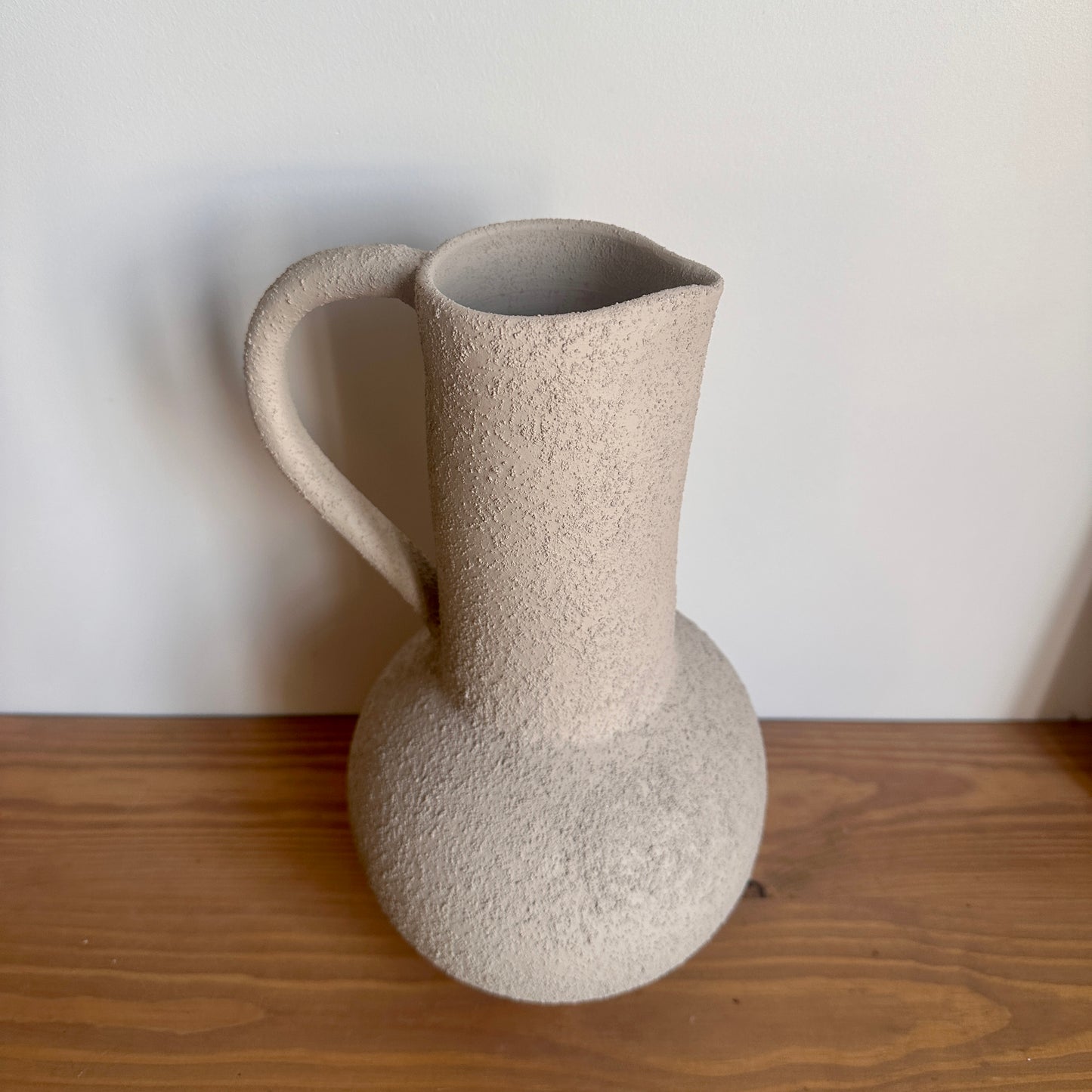 SubtleStone Vase