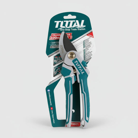 Pruning scissors with, packaged on a cardboard retail packaging with product information.